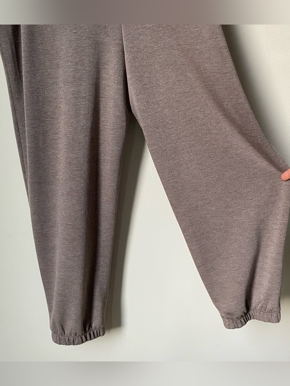 Sundry Brown Slouchy Jumpsuit White Tee Set Relaxed Jogger Comfy Lounge NWT S - Picture 8 of 15